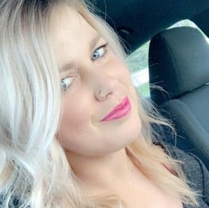 Meet your Posher, Raelyn